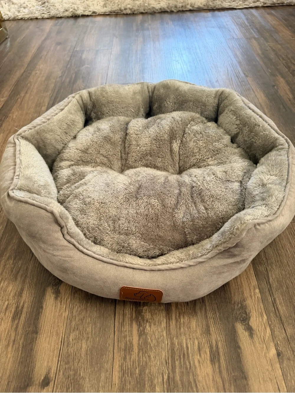 Bedsure Round Bolster Anti Slip Pet Bed Washable Pillow Cushion Gray Plush Soft